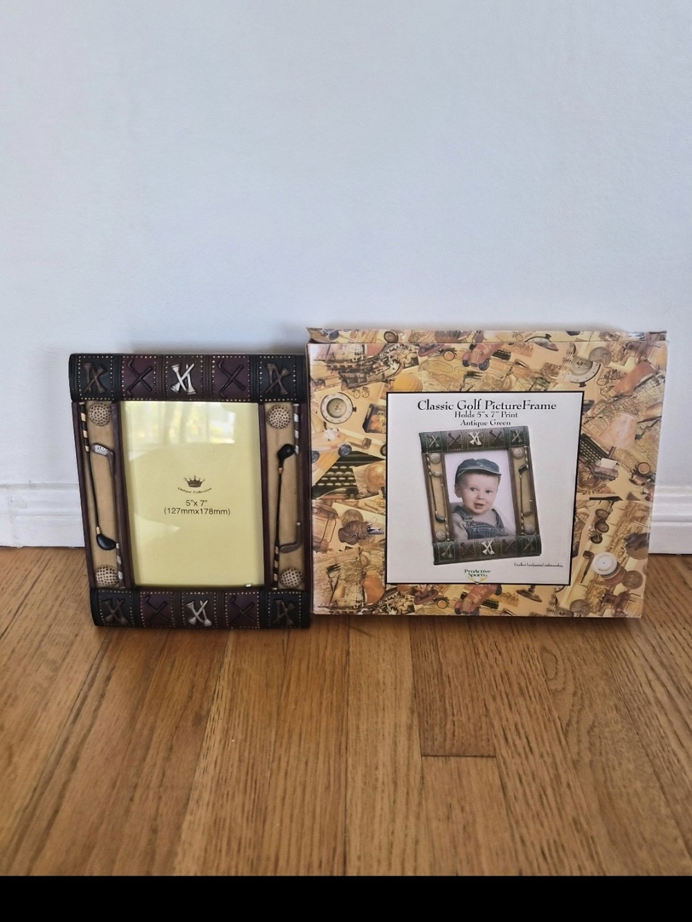 Classic Golf Picture Frame - Brown and Black